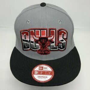 Men's New Era Cap Grey | Black Chicago Bulls 9FIFTY NBA LIMITED EDITION NWT